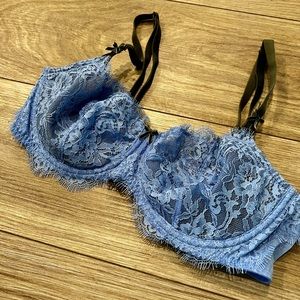 Victoria’s Secret Dream Angels Push Up w/o Padding 36D